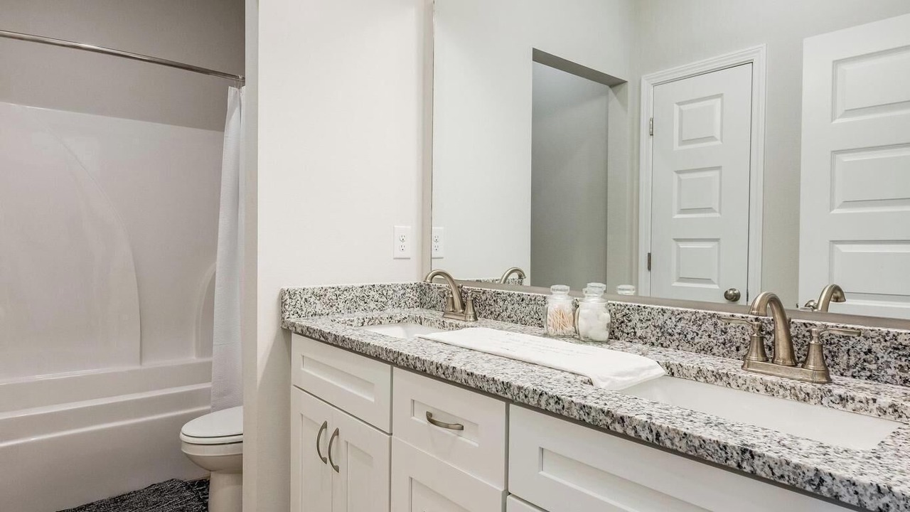 Photo of Bathroom in Baker