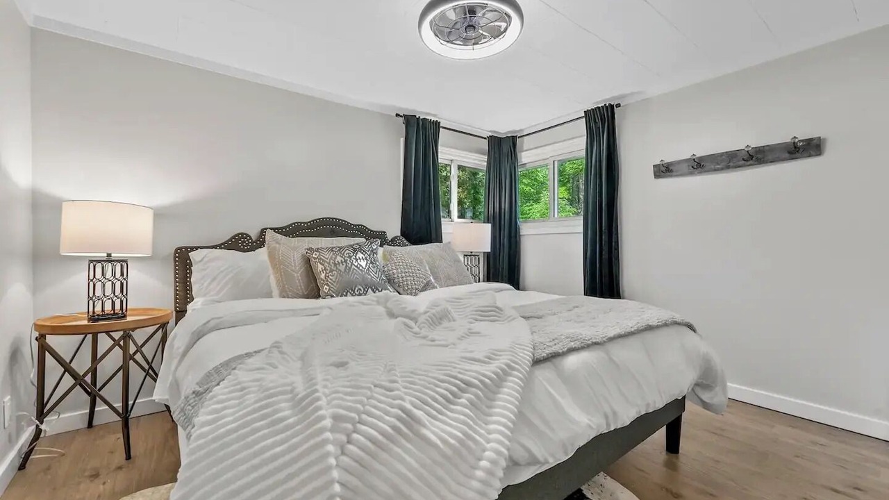 Photo of Bedroom in Cadillac
