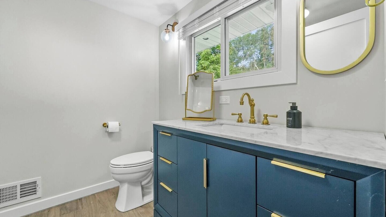 Photo of Bathroom in Cadillac
