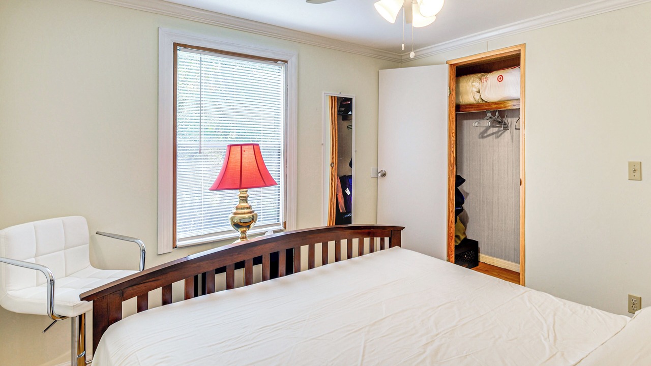 Photo of Bedroom in Crescent City