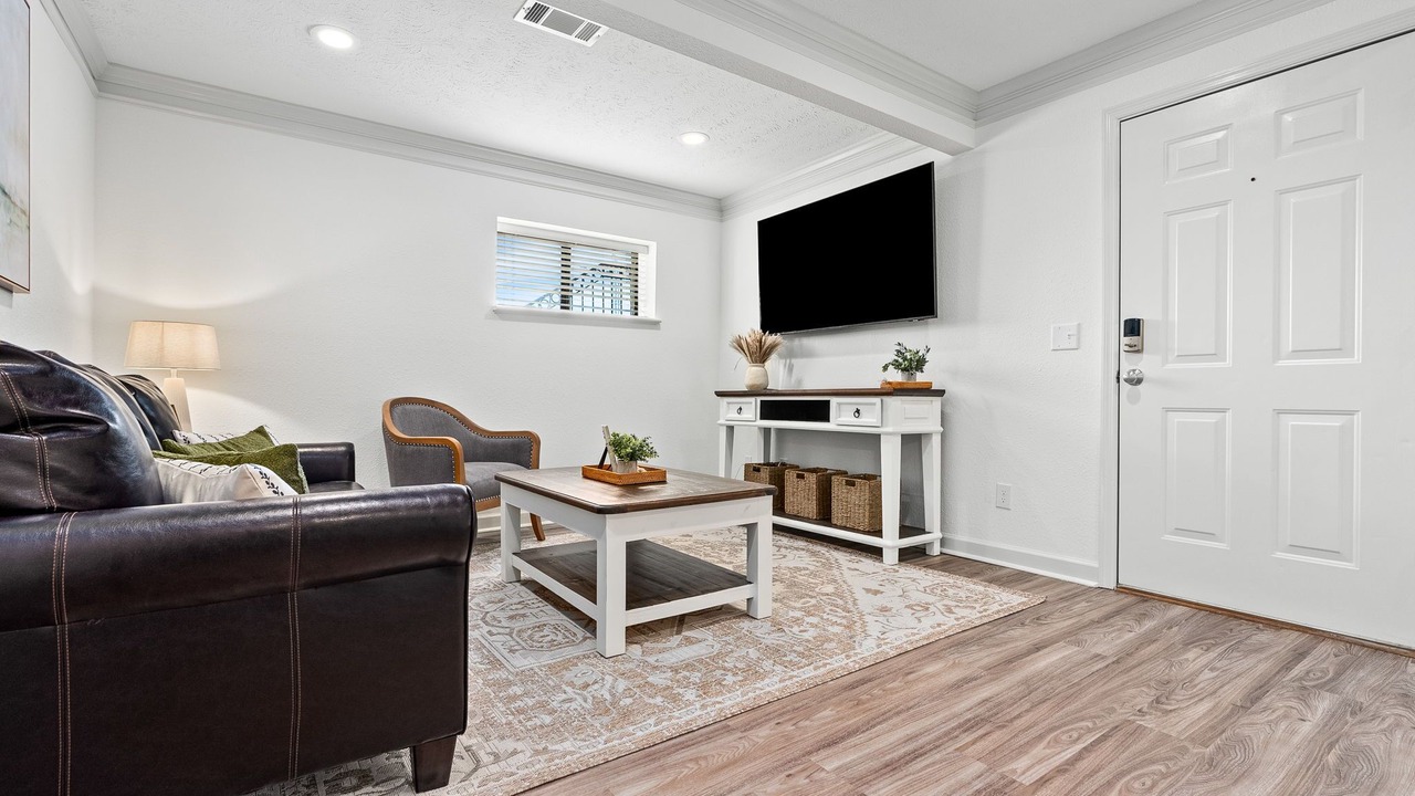 Photo of Livingroom in Auburn