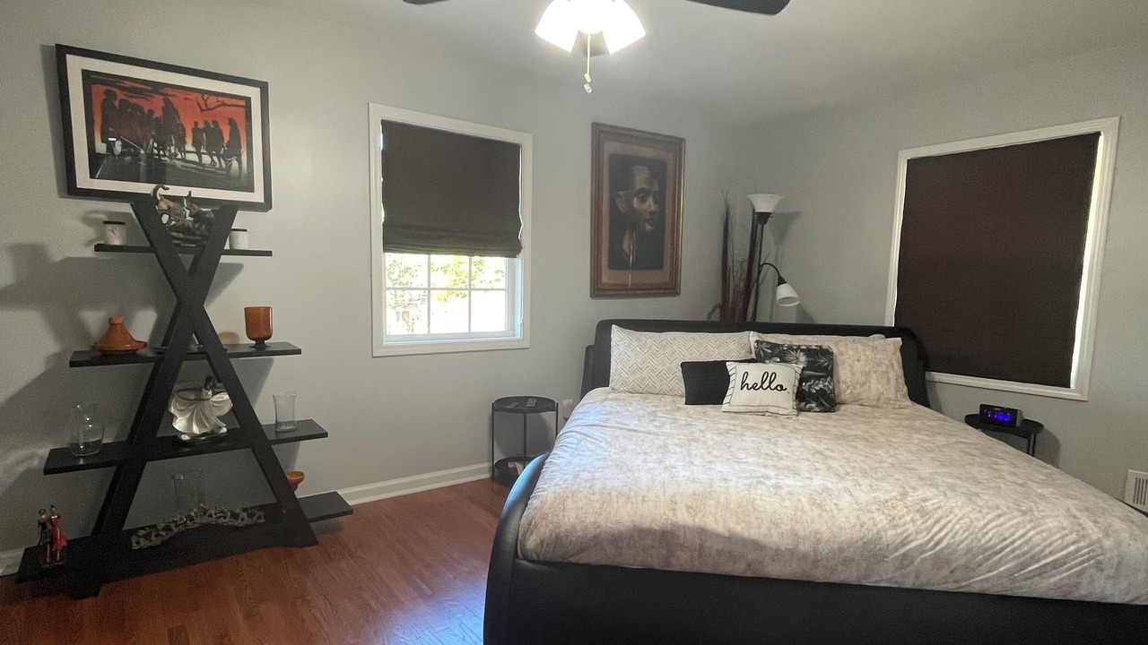 Photo of Bedroom in East Side