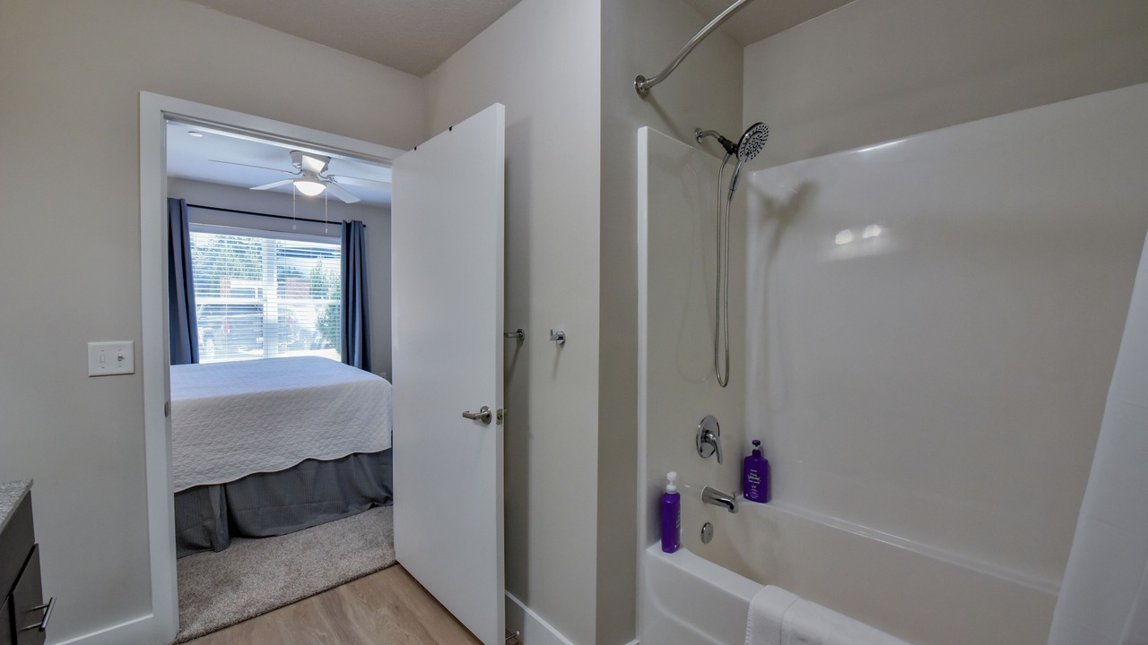 Photo of Bathroom in Tuscaloosa