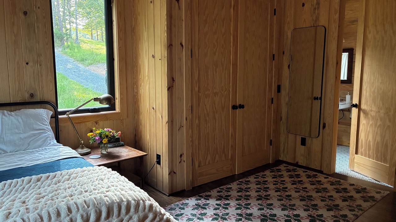 Photo of Bedroom in Samantha