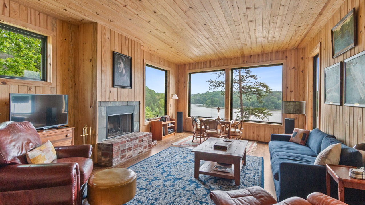 Photo of Livingroom in Samantha