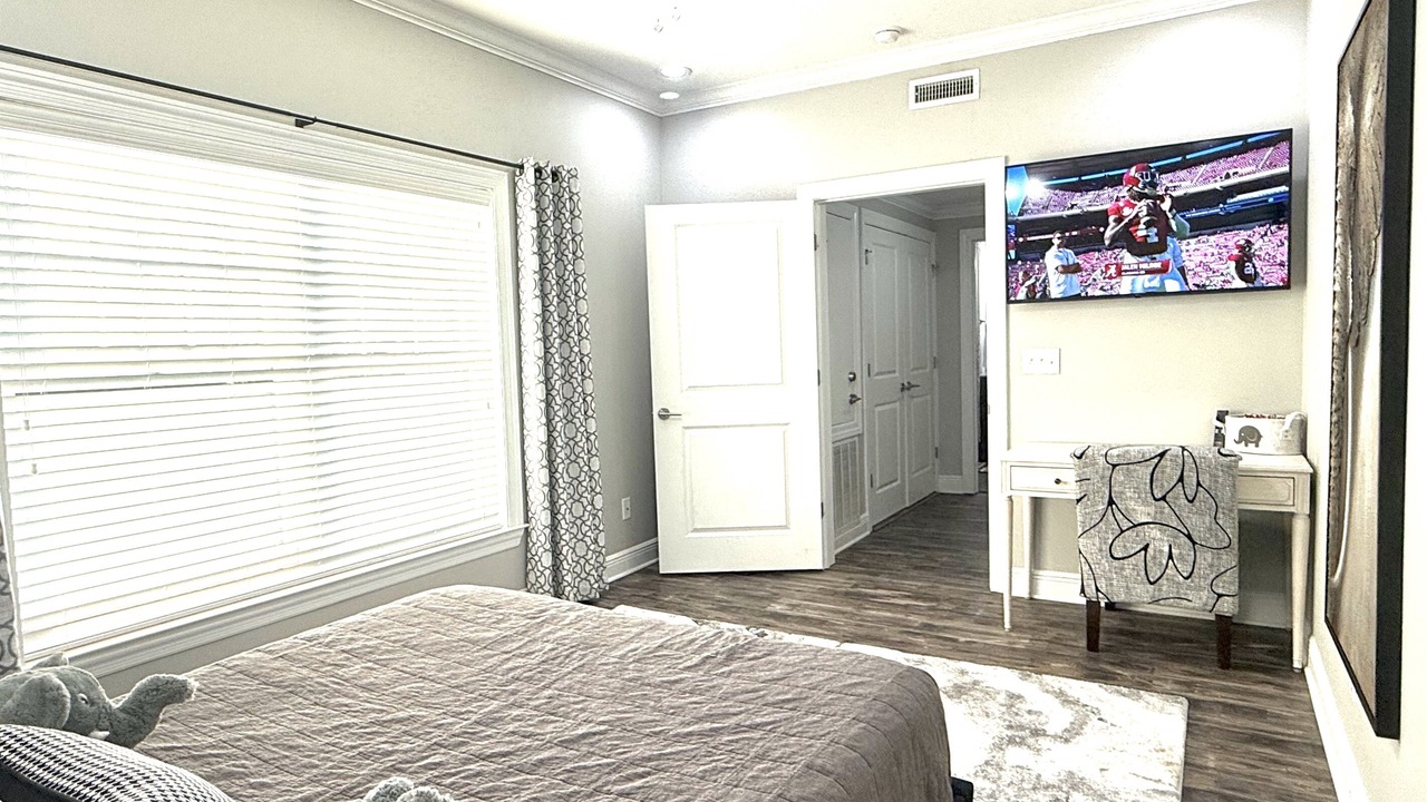 Photo of Bedroom in Tuscaloosa