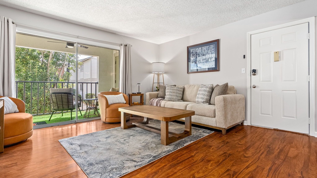Photo of Livingroom in Pickwood