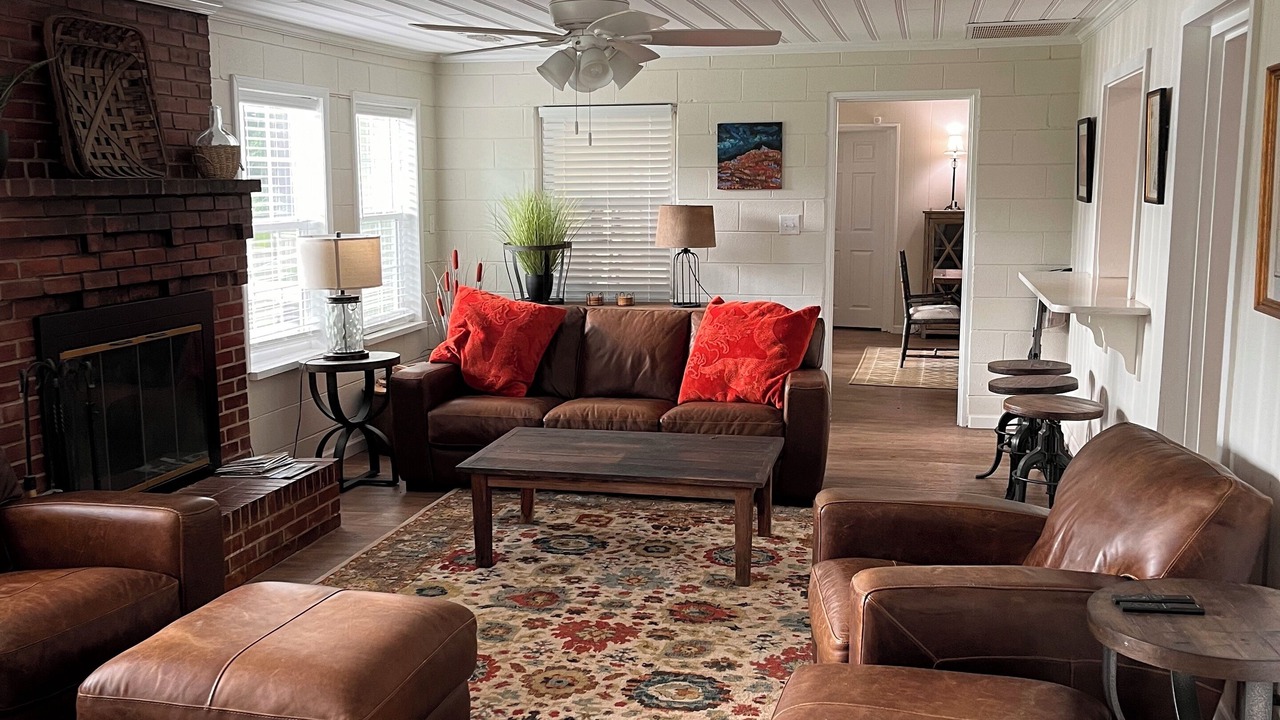 Photo of Livingroom in Cobb