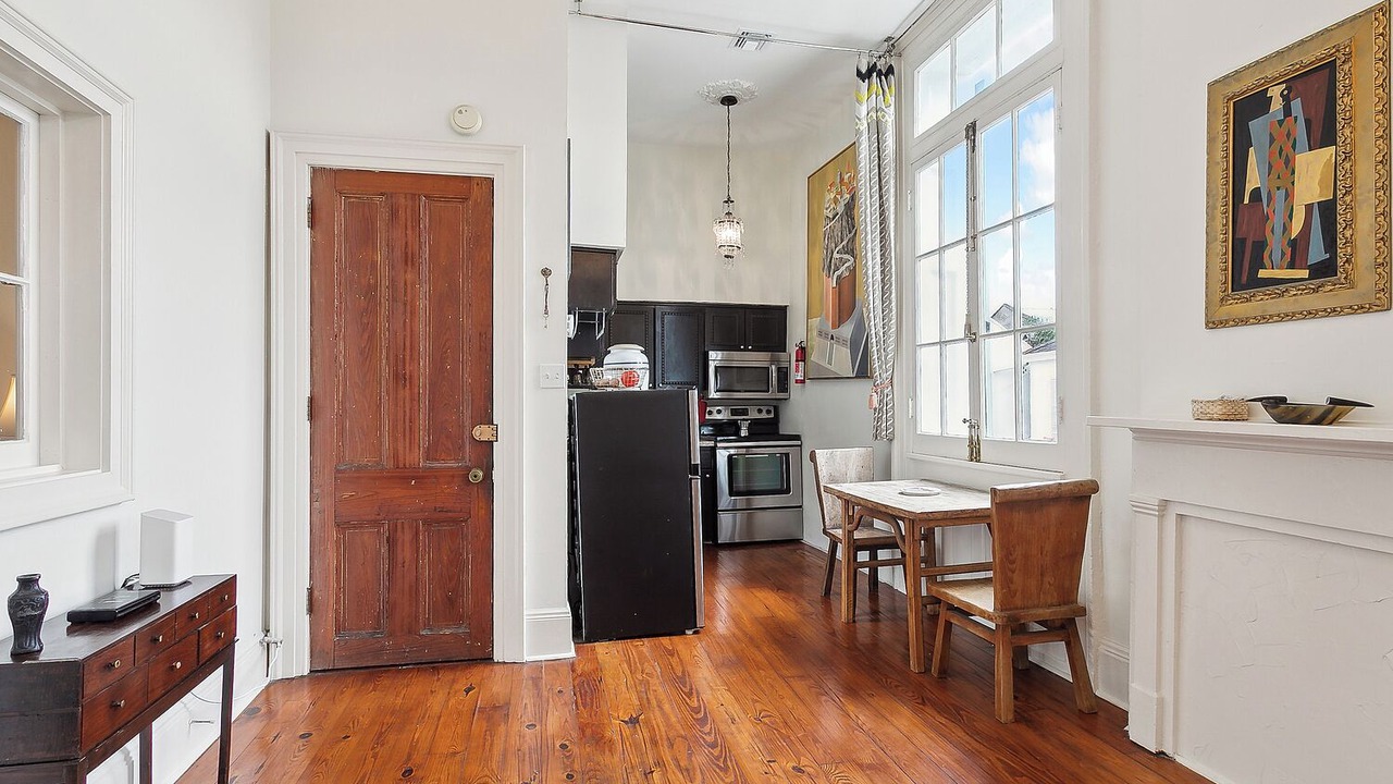 Photo of Kitchen in French Quarter
