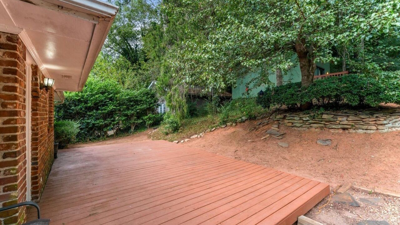 Photo of Patio Balcony in Greater Valley Brook