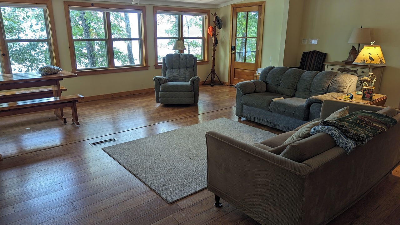 Photo of Livingroom in Rockford