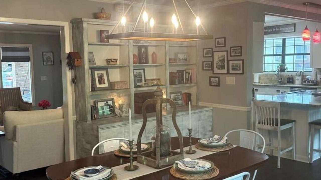 Photo of Livingroom in Laurel