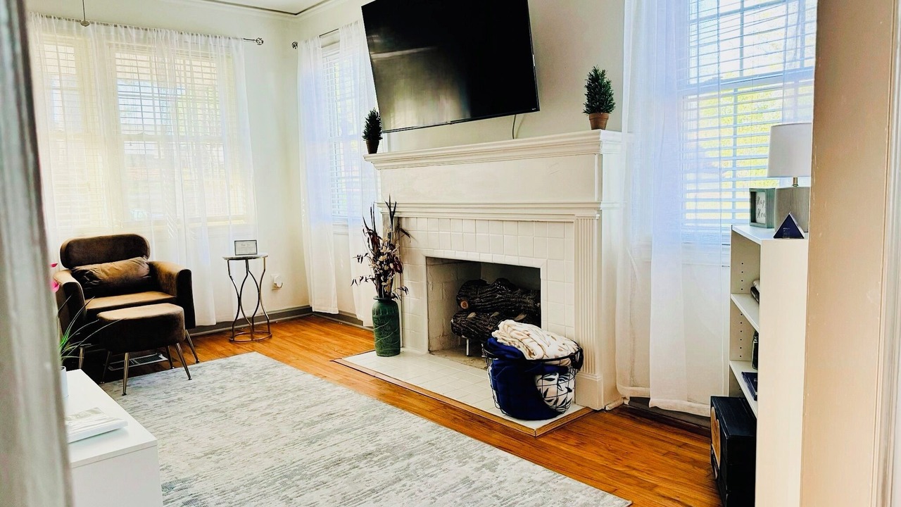 Photo of Livingroom in Prattville