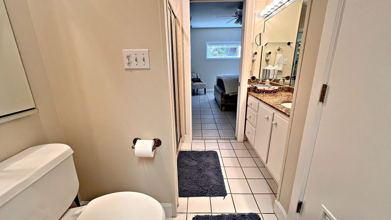 Photo of Bathroom in Daphne