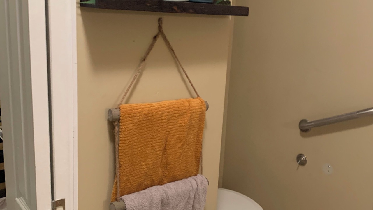 Photo of Bathroom in Saks