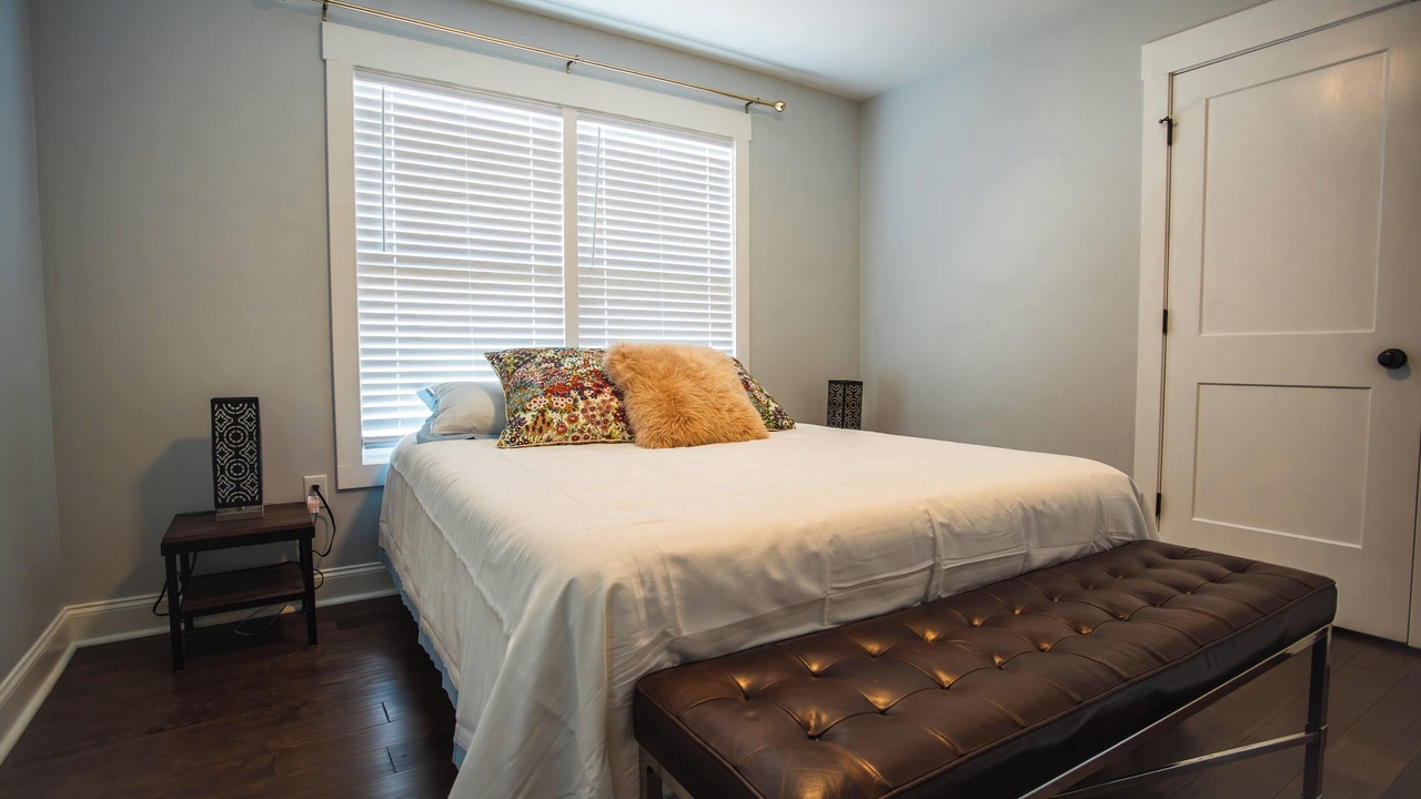 Photo of Bedroom in Normal