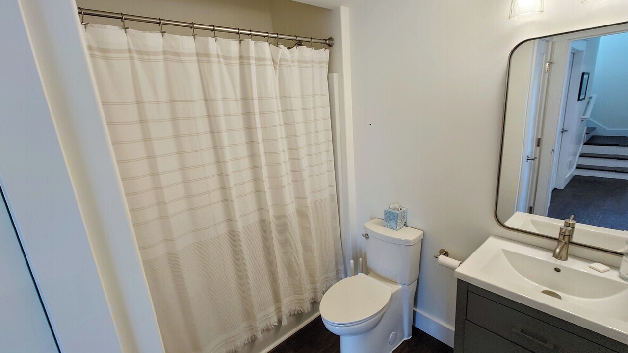 Photo of Bathroom in Empire