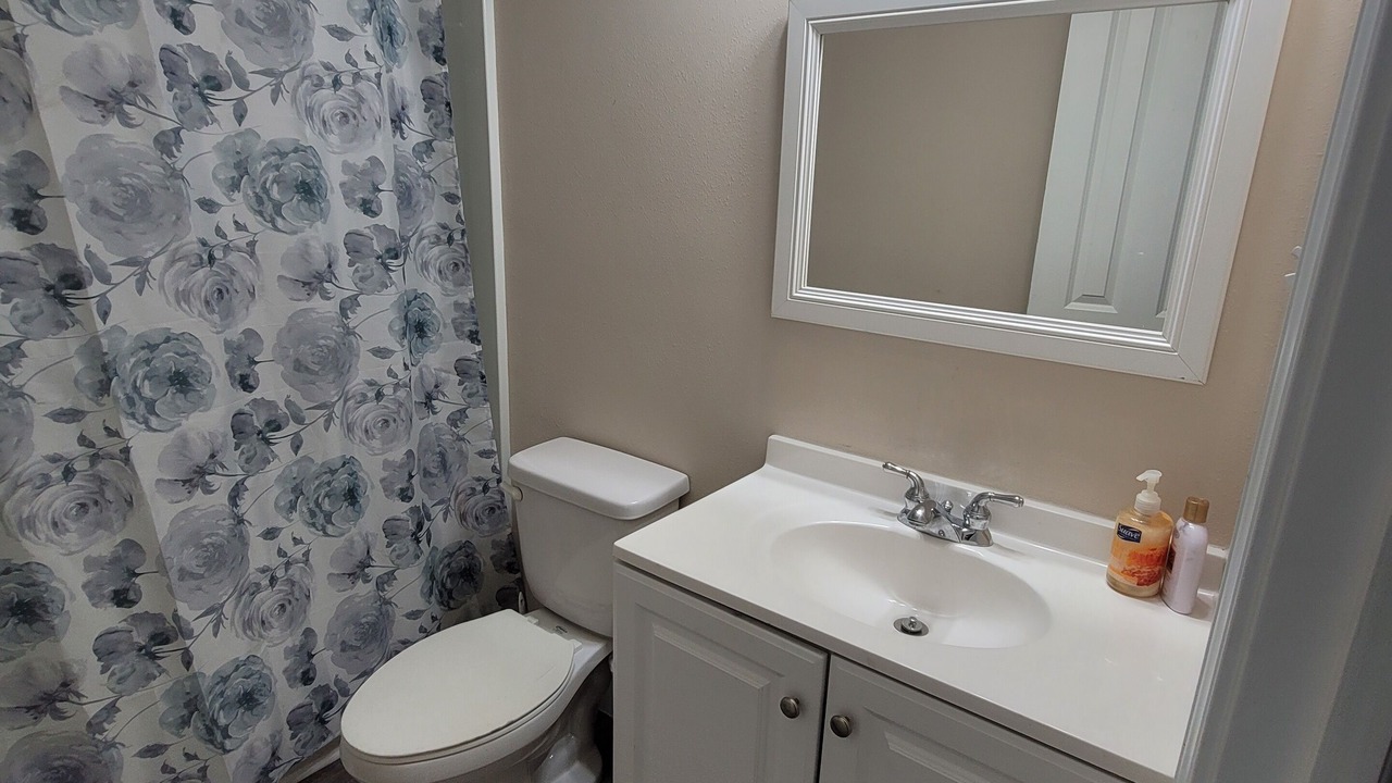 Photo of Bathroom in Mobile