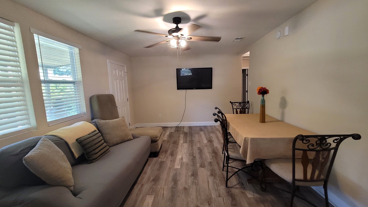 Photo of Livingroom in Mobile