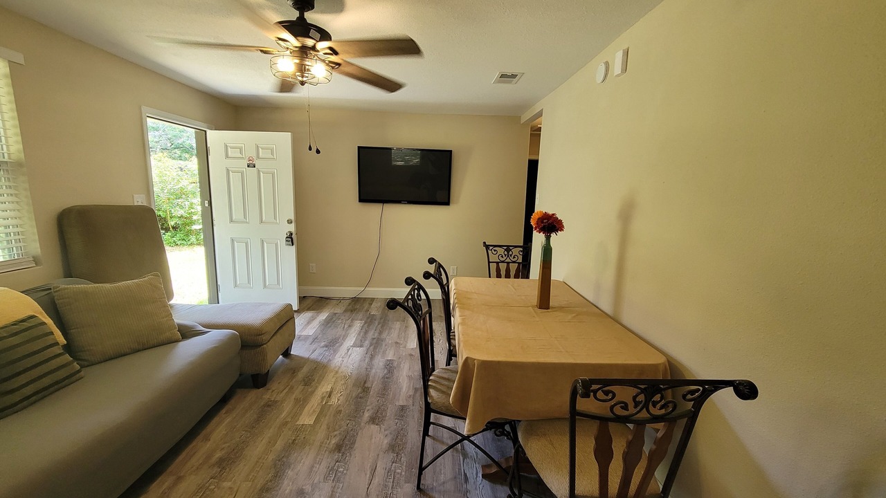 Photo of Livingroom in Mobile