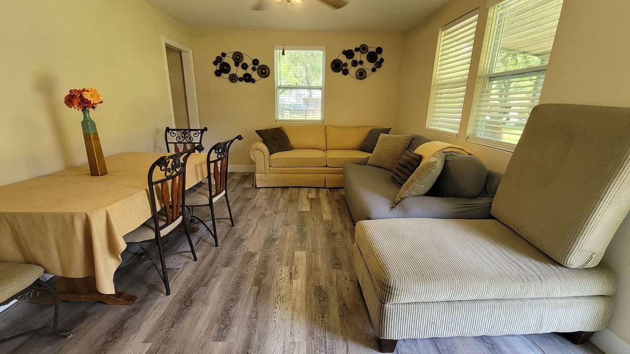 Photo of Livingroom in Mobile