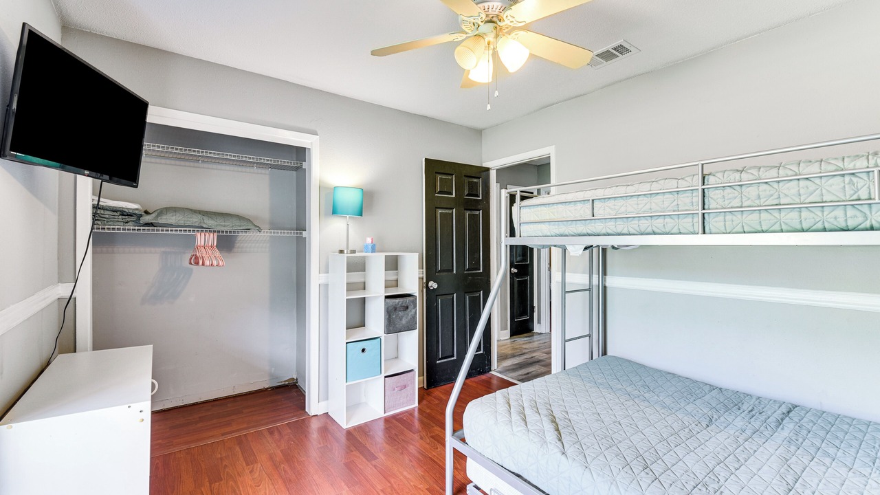 Photo of Bedroom in Wright