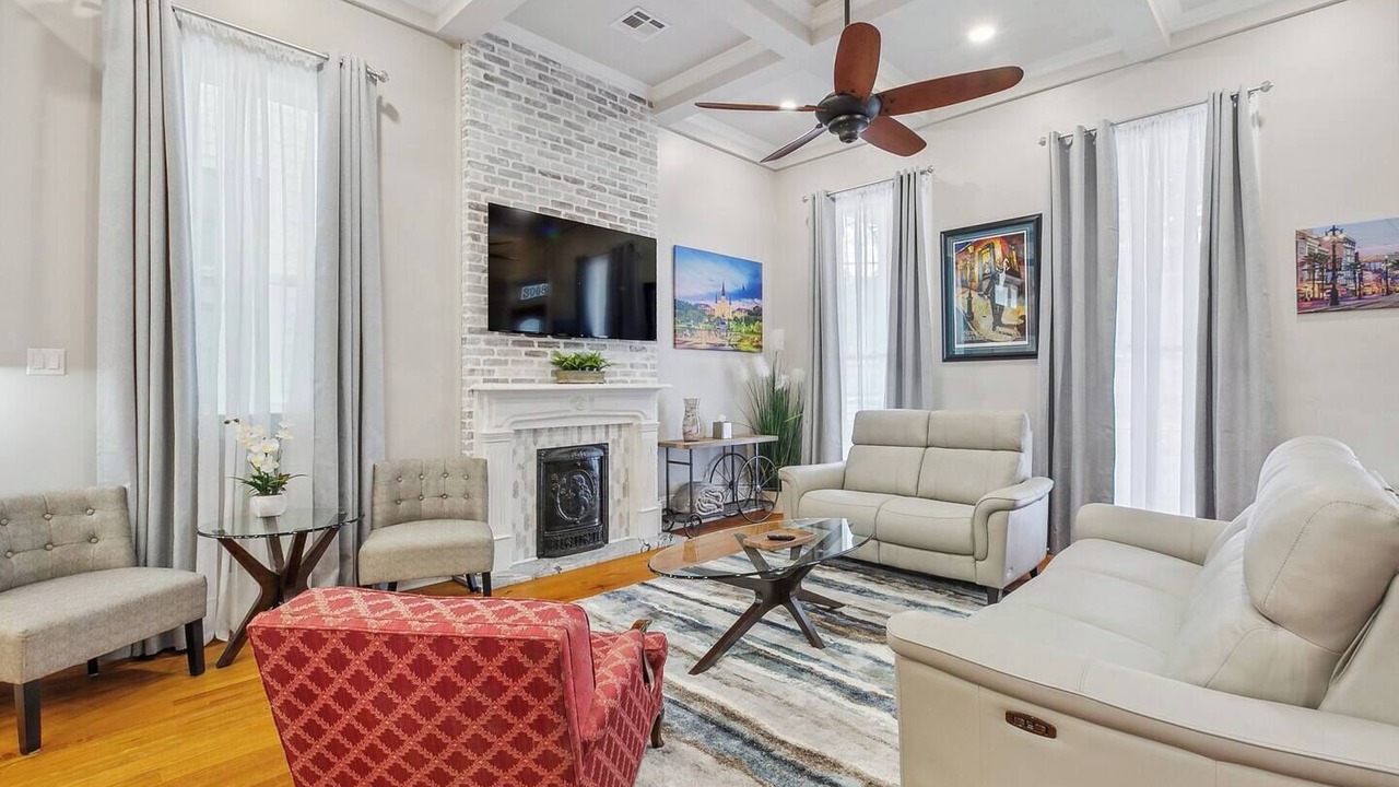 Photo of Bedroom in Mid-City
