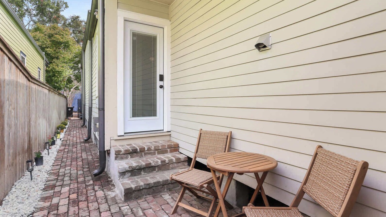 Photo of Patio Balcony in Faubourg Delachaise