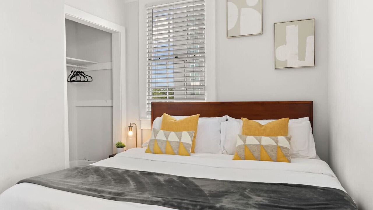Photo of Bedroom in Tulane - Gravier