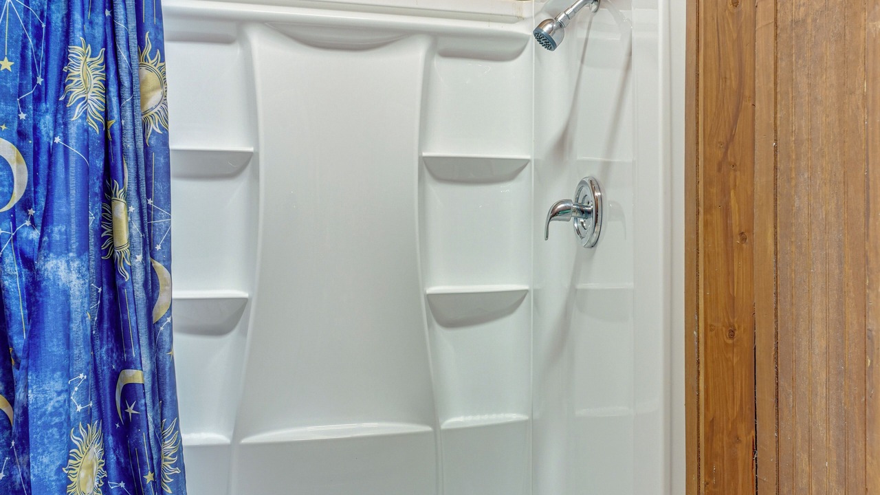 Photo of Bathroom in Sontag
