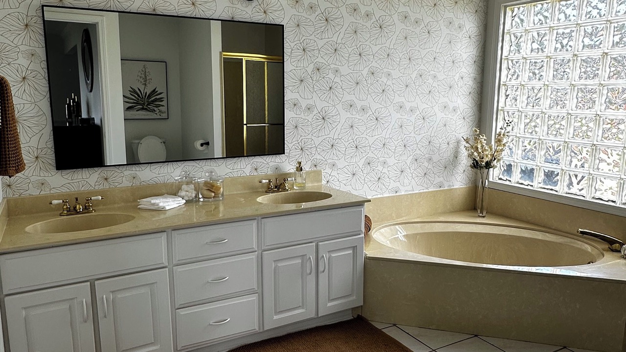 Photo of Bathroom in Freeport