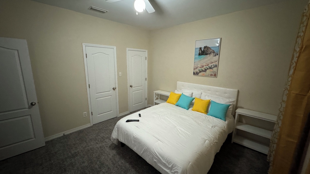 Photo of Bedroom in Loxley