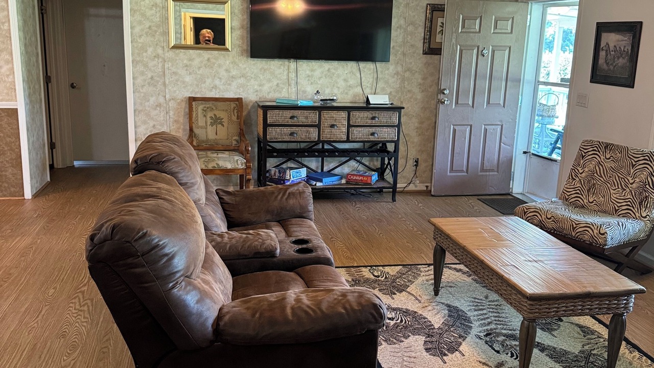 Photo of Livingroom in Pierson