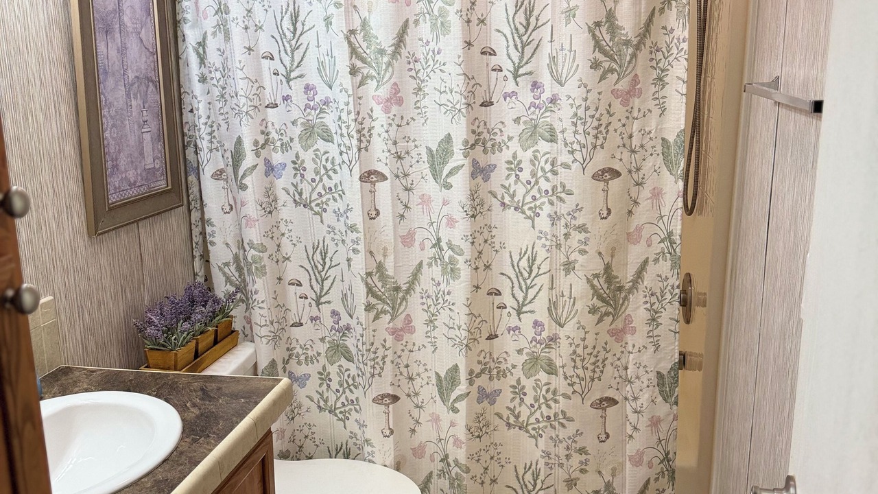 Photo of Bathroom in Pierson