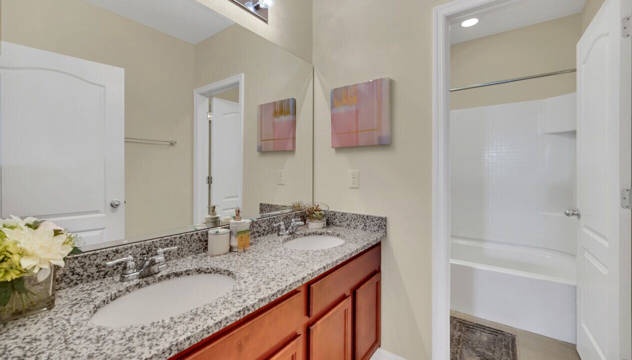 Photo of Bathroom in Loughman