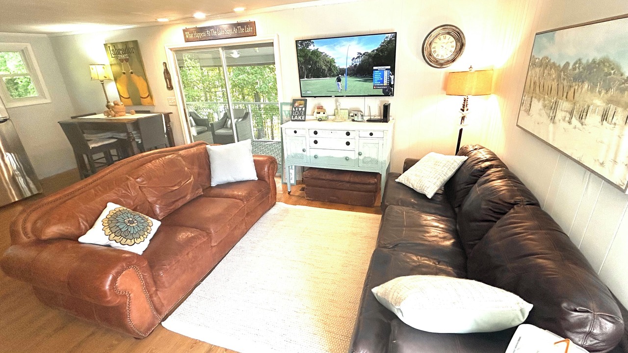Photo of Livingroom in Townville
