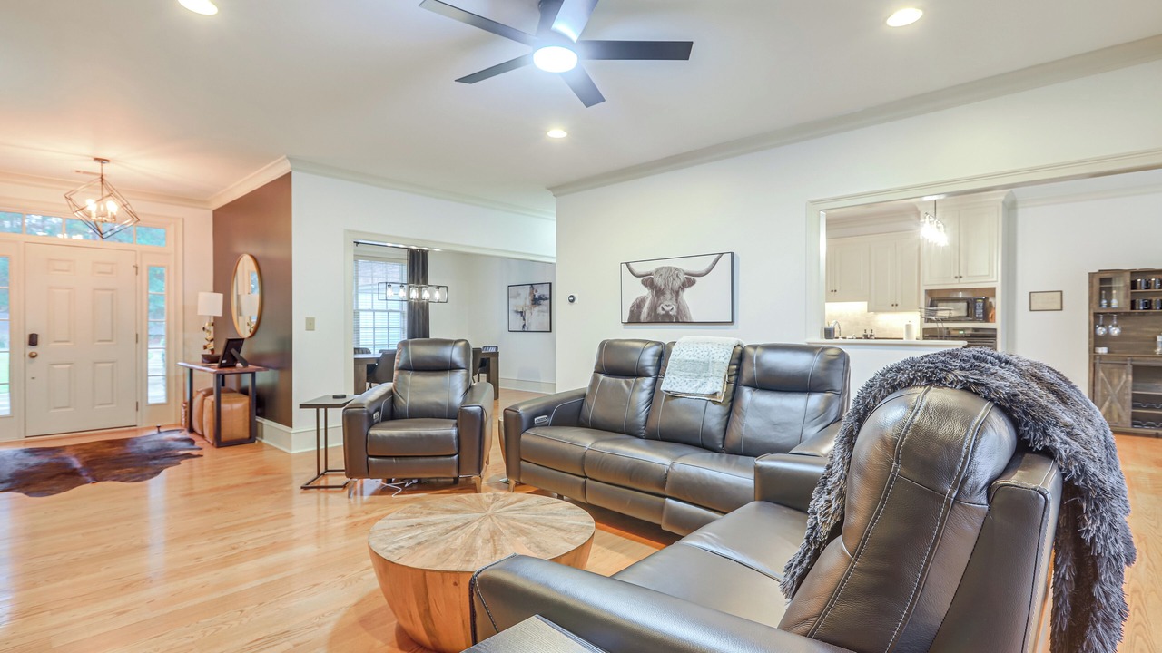 Photo of Livingroom in Milledgeville
