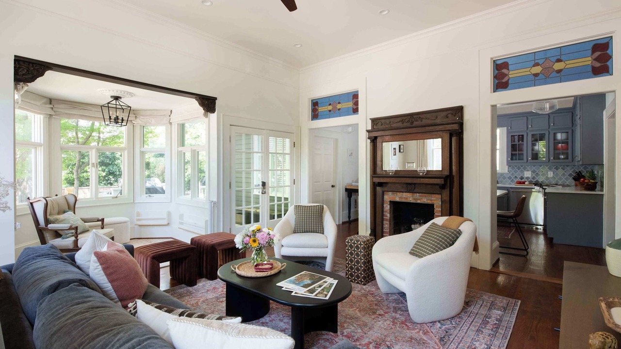 Photo of Livingroom in East Side