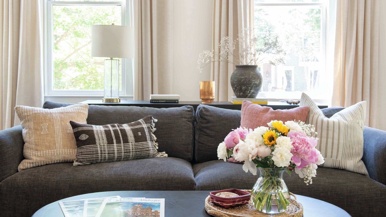Photo of Livingroom in East Side