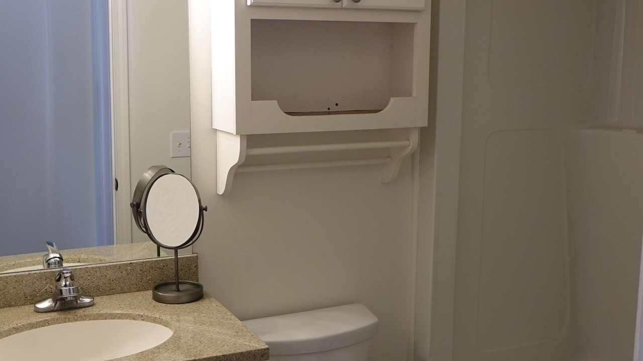 Photo of Bathroom in Pickwood