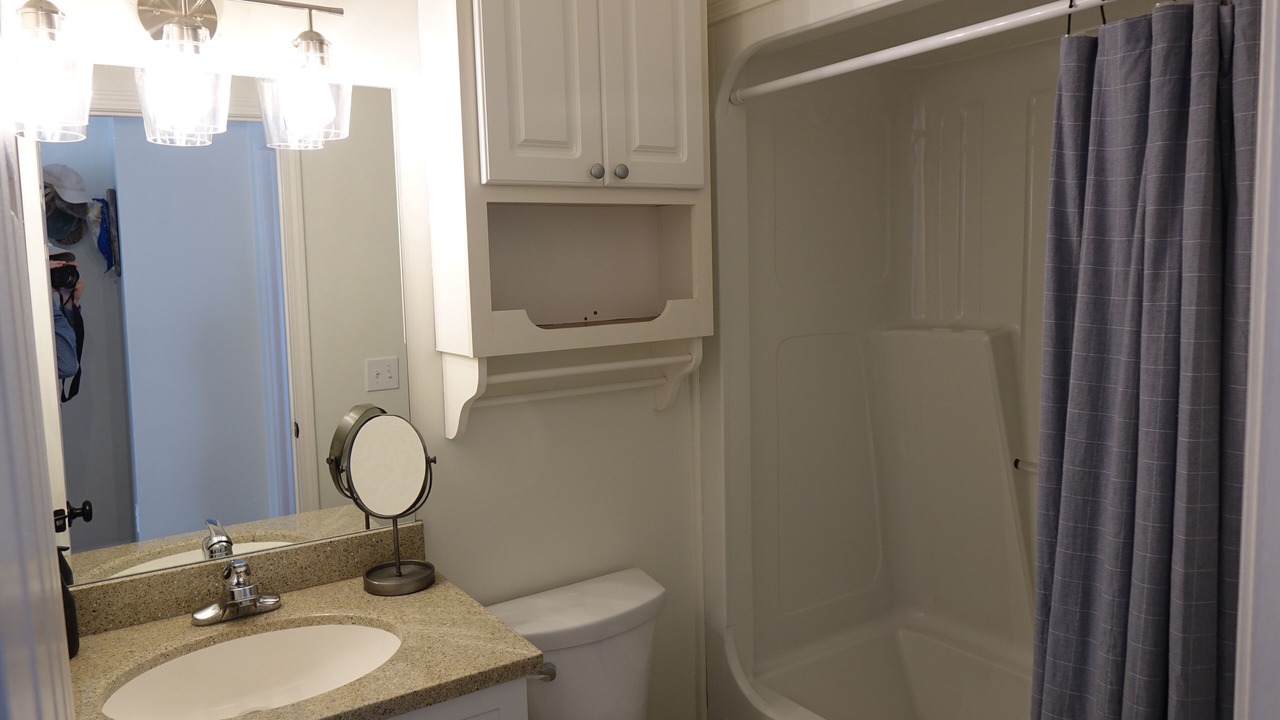 Photo of Bathroom in Pickwood