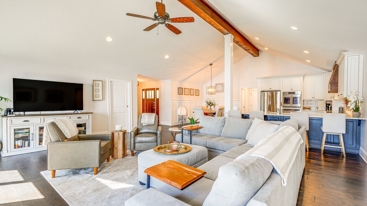Photo of Livingroom in Buckhead