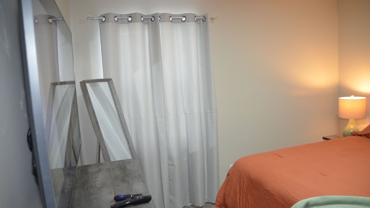 Photo of Bedroom in Enterprise