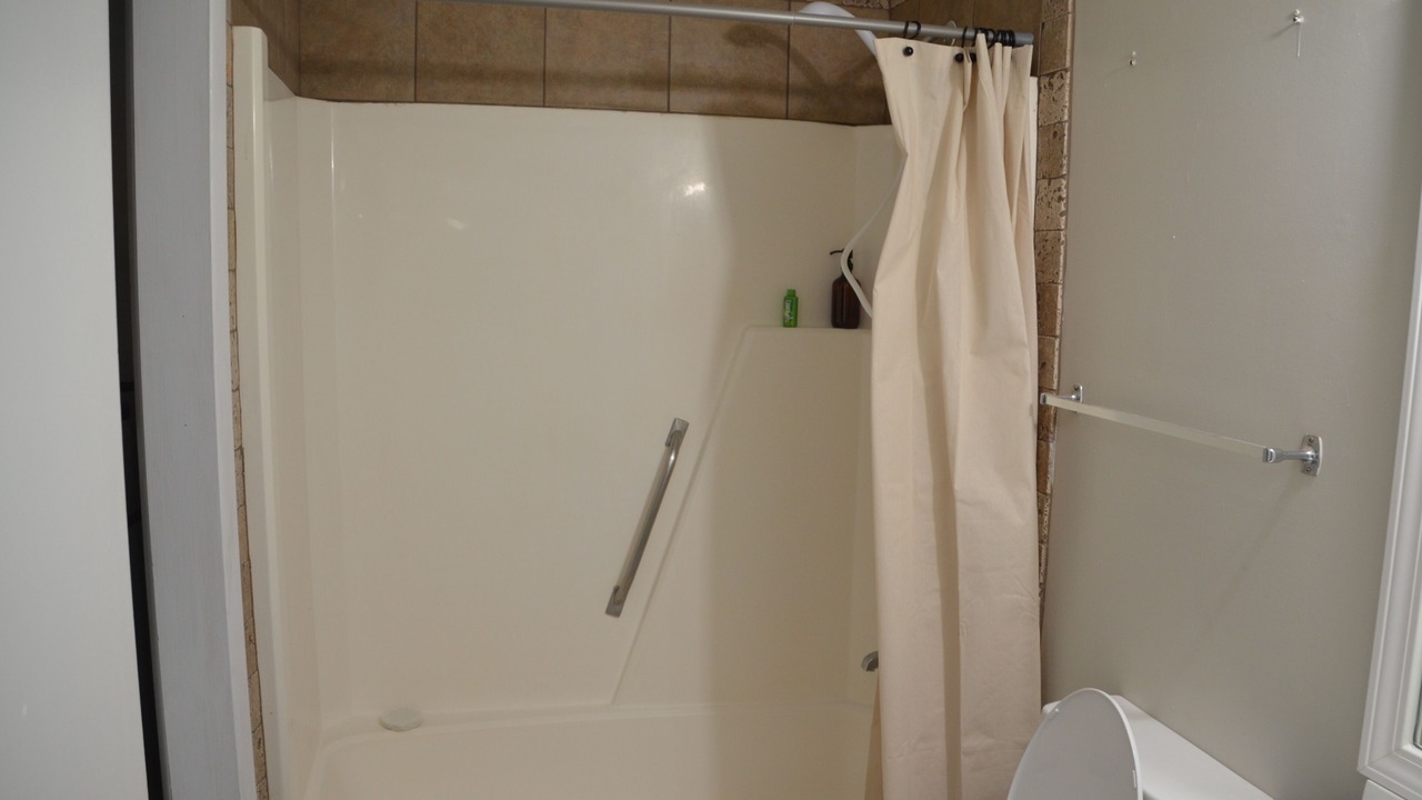 Photo of Bathroom in Enterprise