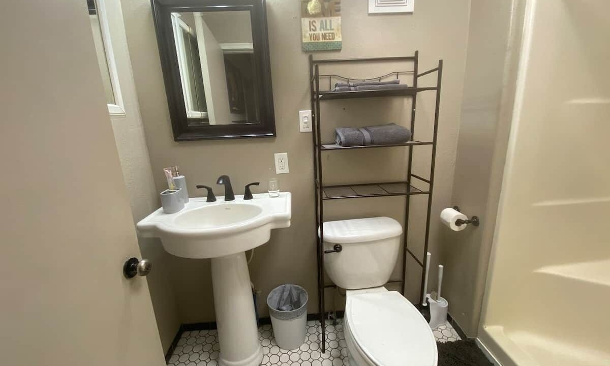 Photo of Bathroom in McComb