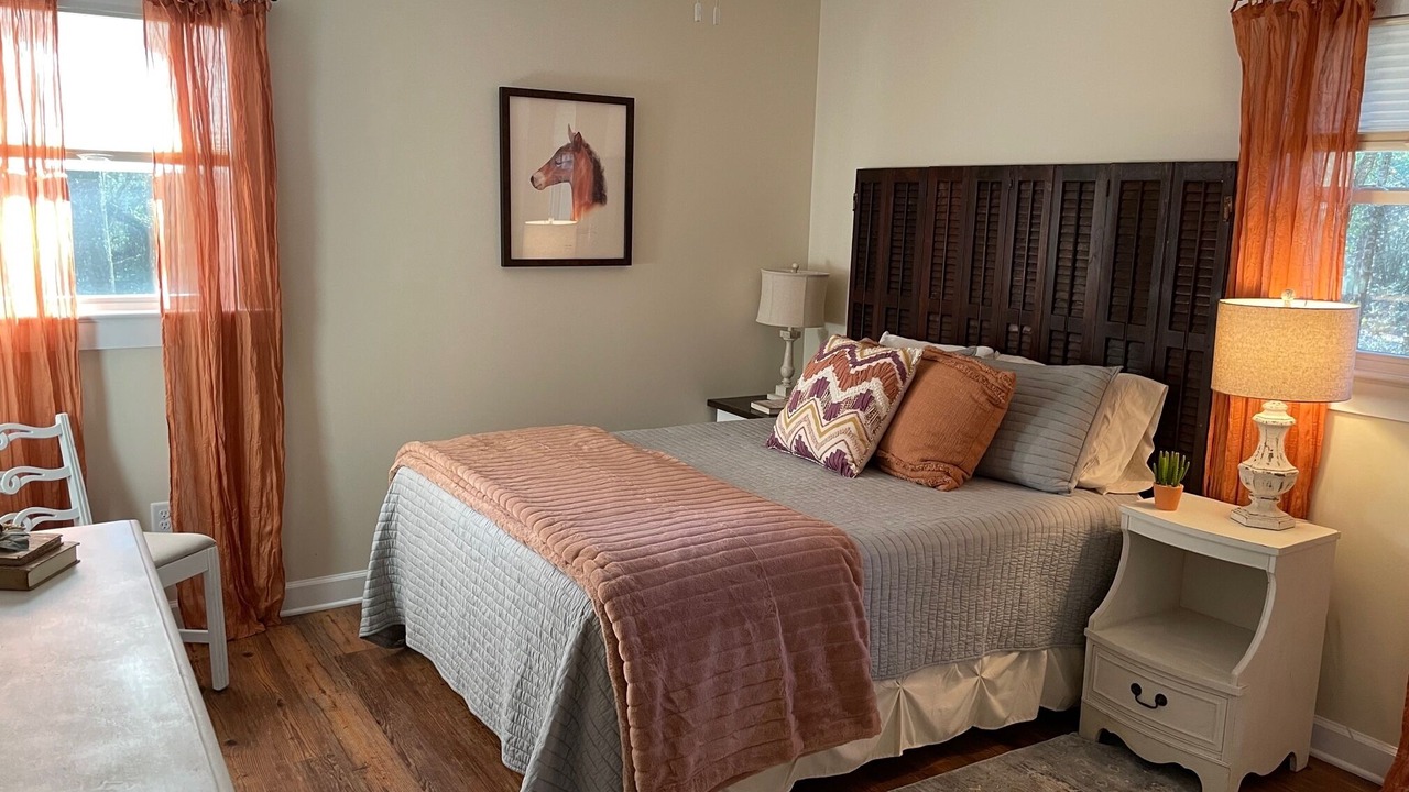 Photo of Bedroom in Loxley
