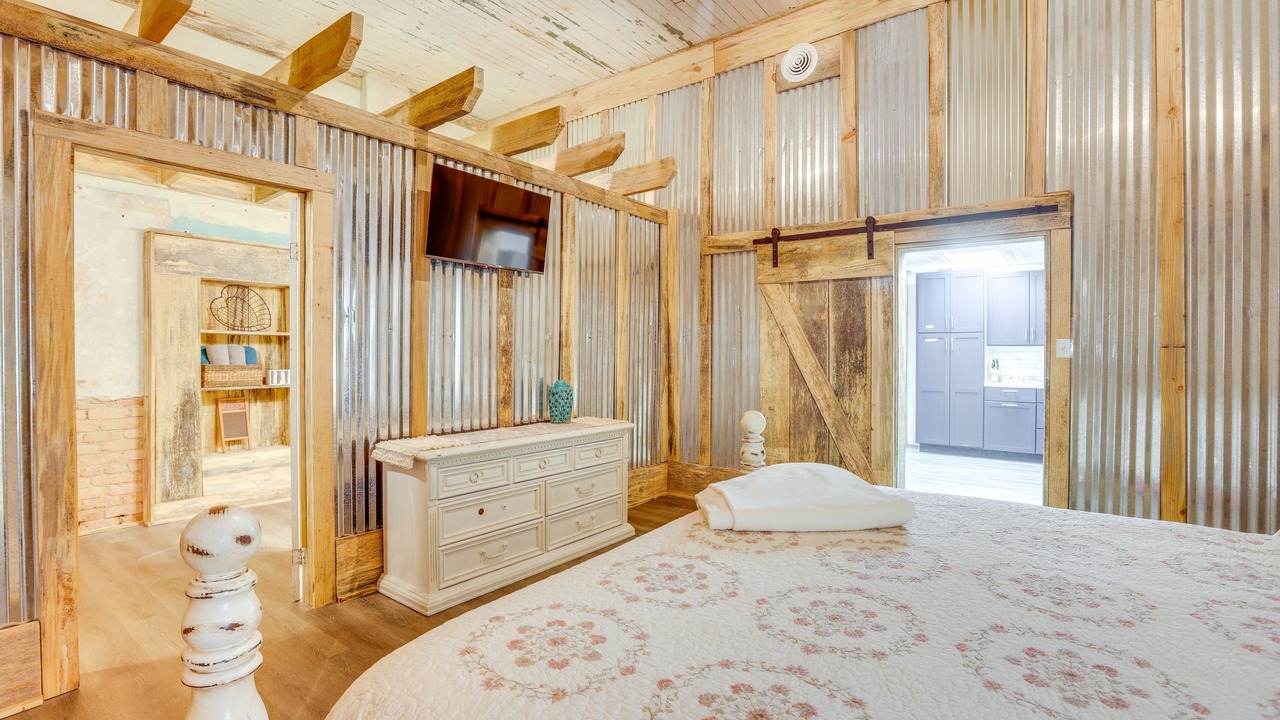 Photo of Bedroom in Lineville