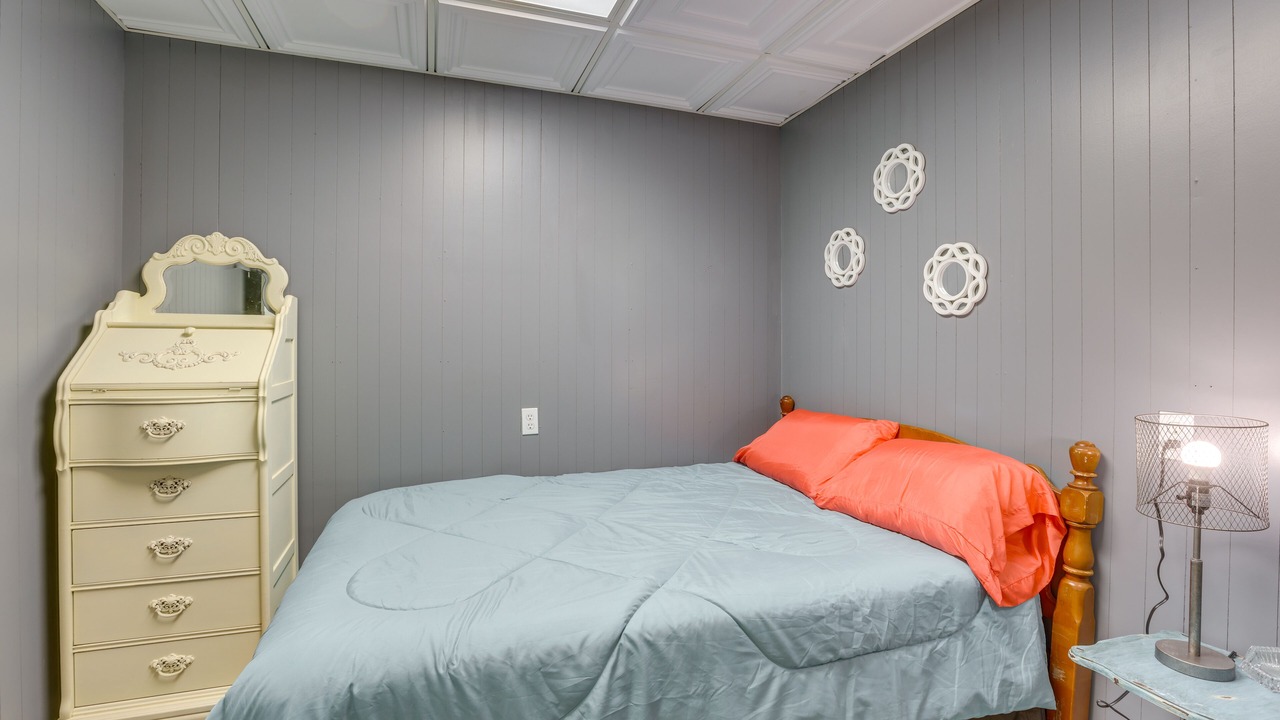 Photo of Bedroom in Lineville