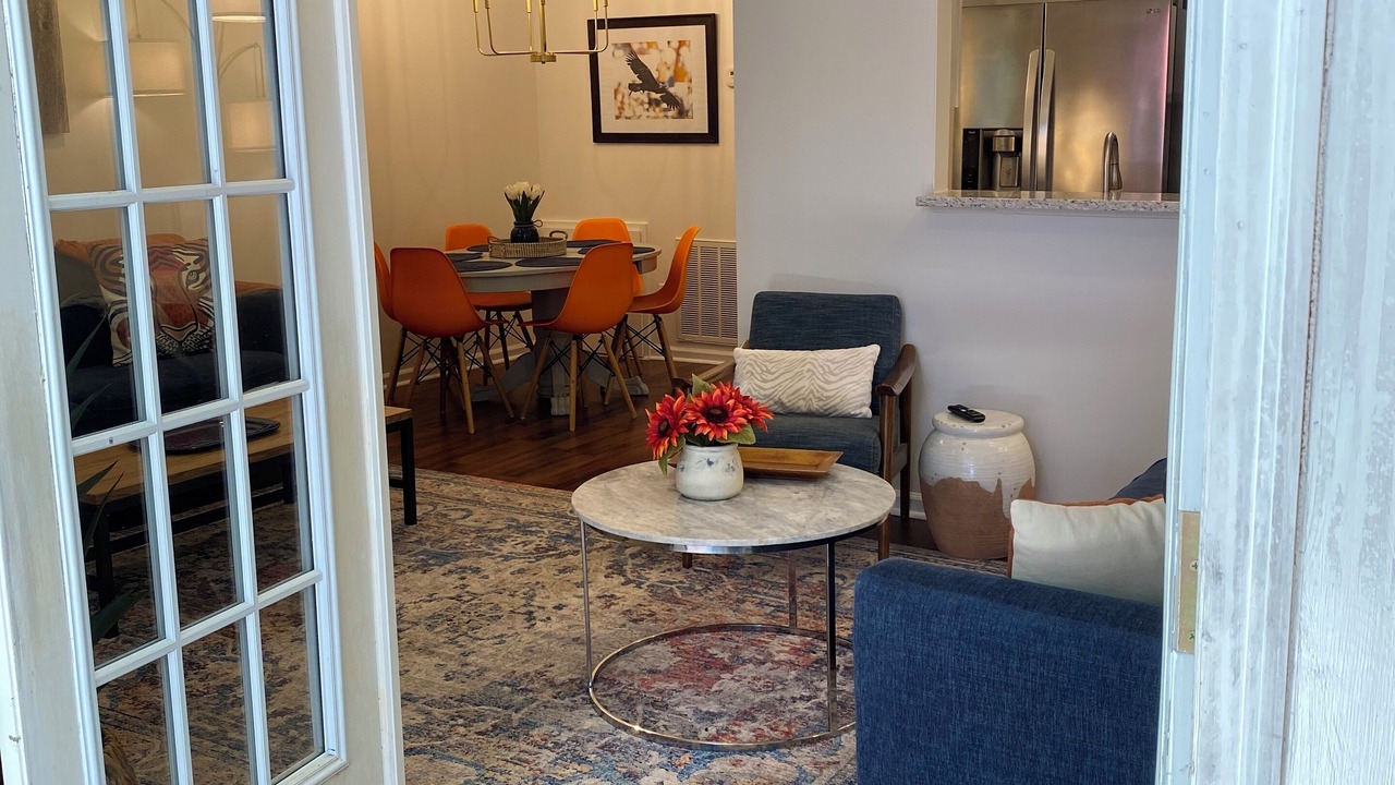 Photo of Livingroom in Auburn