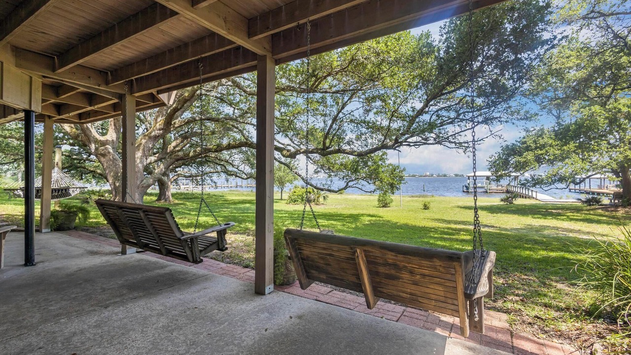 Photo of Patio Balcony in Ono Island